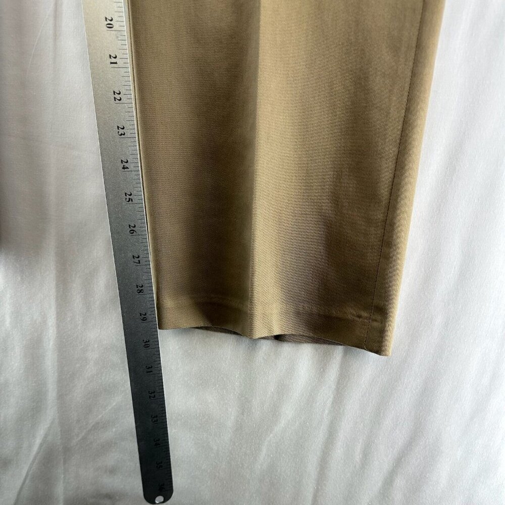 Haggar Pants Mens Sz 38x30 Chino Straight Fit Flat Front Twill Cotton Tan Brown - Picture 9 of 10